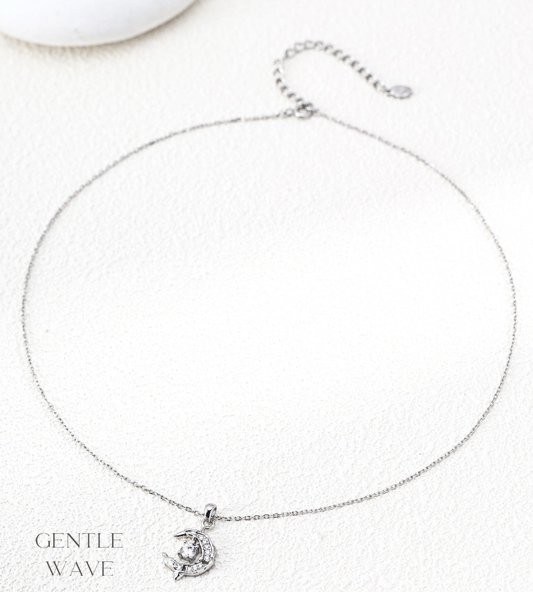 Gentle Wave| Dolphin Moon Necklace D0711