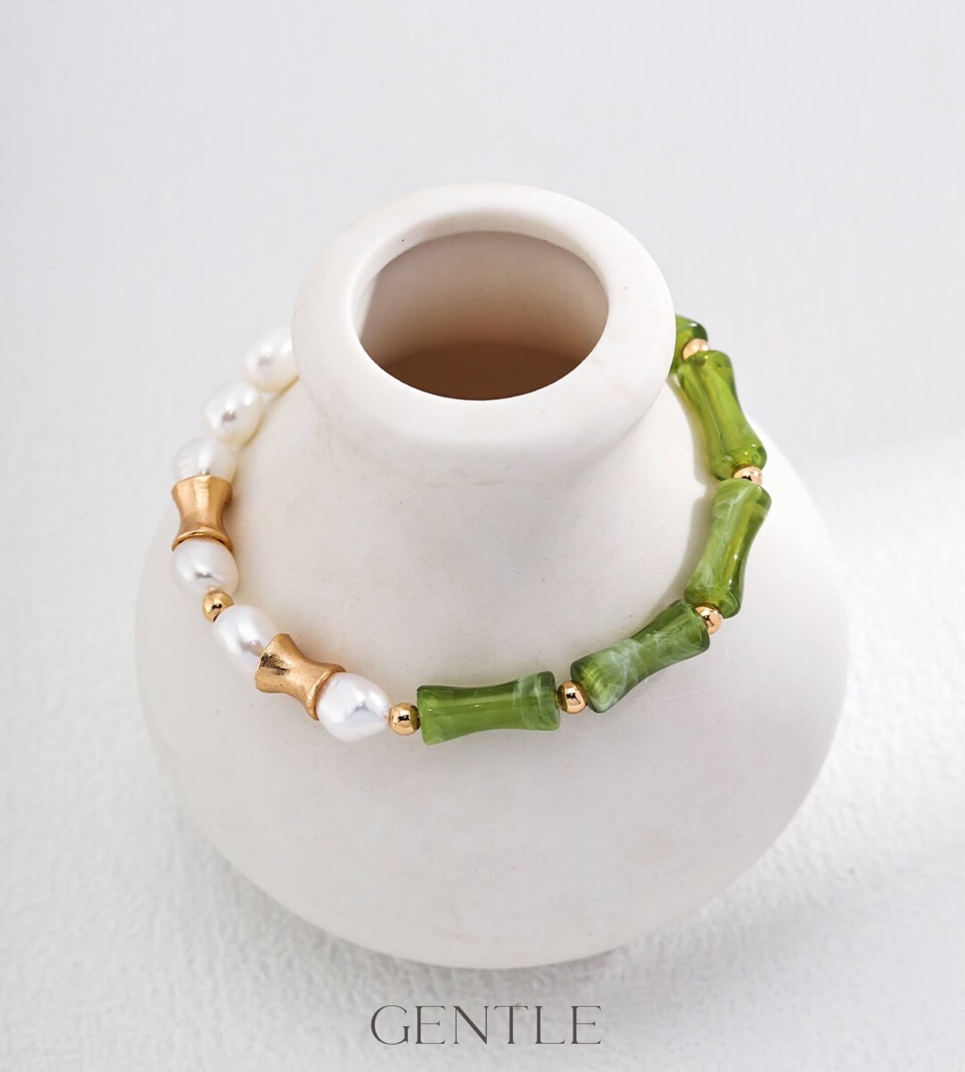 Gentle Wave | Bamboo-Inspired Pearl and Green Gemstone Necklace & Bracelet Set D0533-2