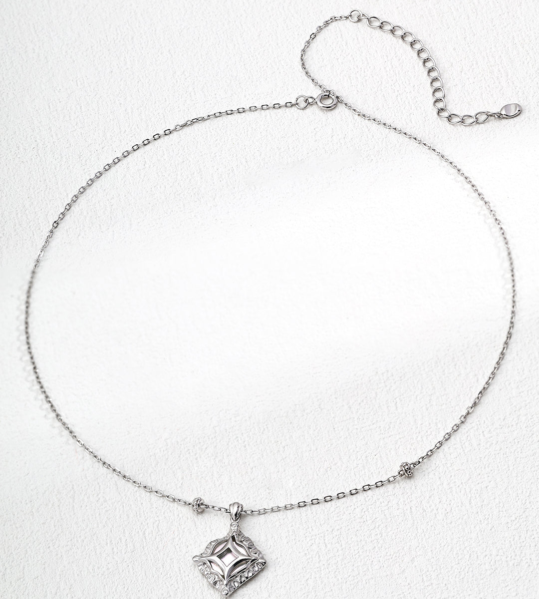 Gentlewaveco Vintage Shell Zircon Elegance Pendant Necklace D0604